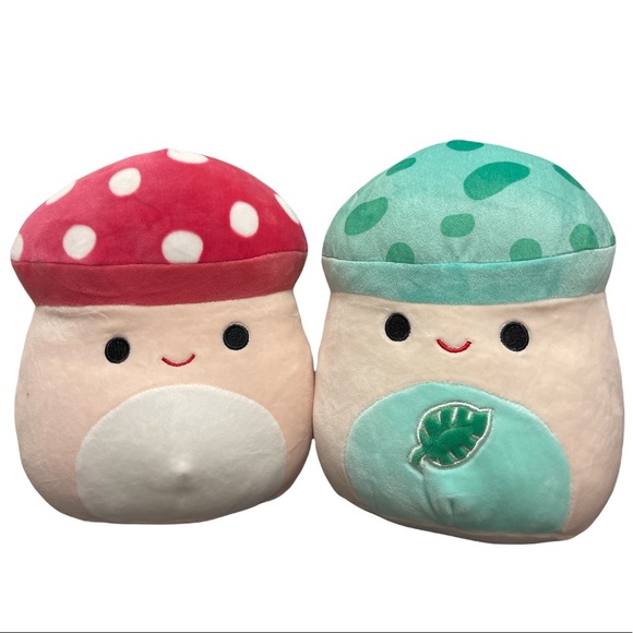 MALCOLM & SYDNEY MUSHROOMS 8” 🍄 EXCLUSIVE RARE SQUISHMALLOWS HTF - Picture 3 of 6